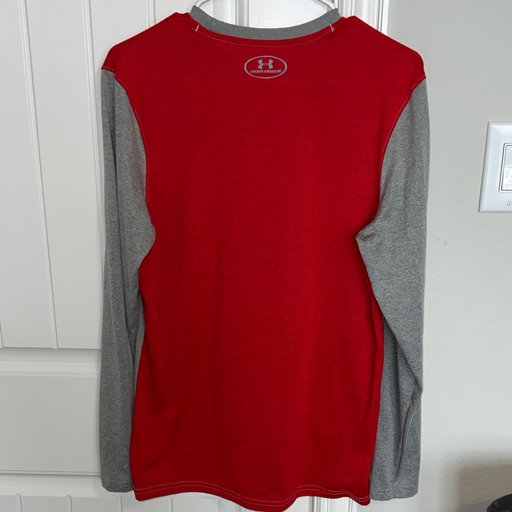 Under Armour Texas Tech Gear Red and Gray Long Sleeve Tee Comfy Tee - Picture 4 of 4